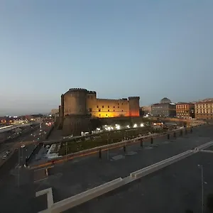 babylon-luxury-naples.hotels-amalfi.com/